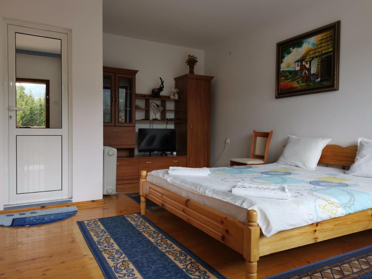 Guest House Milka Jagodina Kültér fotó