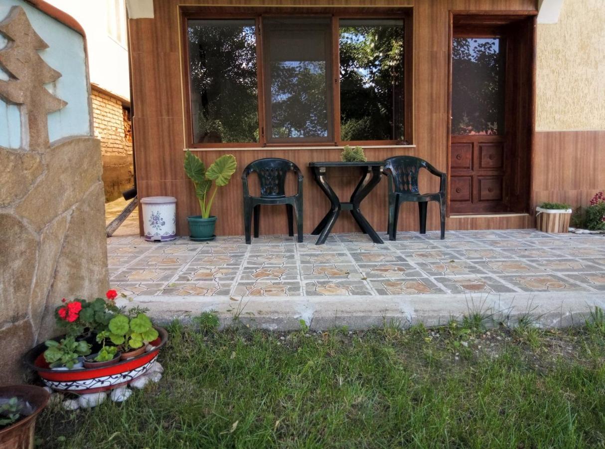 Guest House Milka Jagodina Kültér fotó